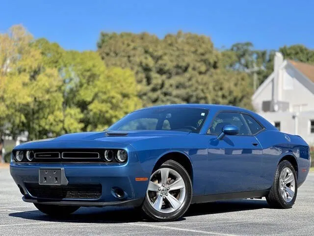 2021 Dodge Challenger SXT