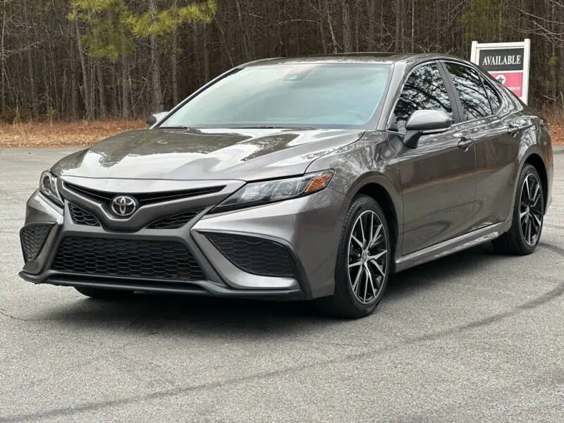 2024 Toyota Camry SE Nightshade